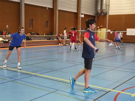 Les Benjamines Championnes Du Finist Re Unss En Badminton Coll Ge