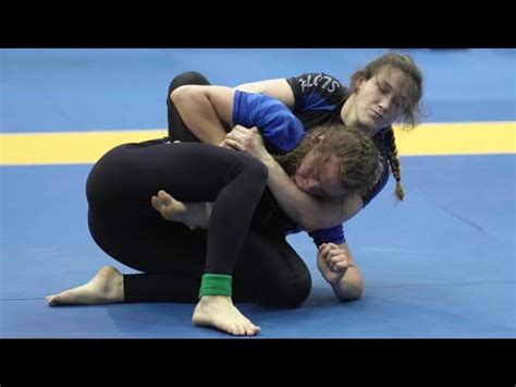 Women S NoGi Jiu Jitsu Melanie Iverson Rear Naked Choke Submission