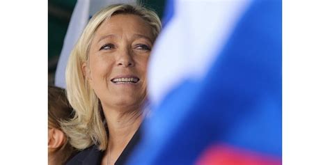 PrÉsidentielle Un Sondage Donne Marine Le Pen En Tête Au Premier Tour