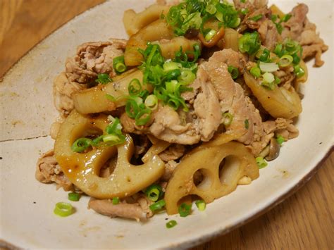 レンコンと豚肉のバター醤油炒めの作り方 よなよな食堂〜毎日の簡単料理レシピ〜