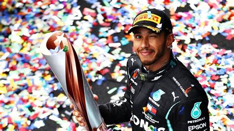 En İyi Yarış Pilotu Ödüllü Lewis Hamilton Kimdir Tamindir