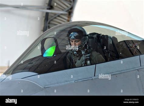 F 22 pilot cockpit preparing hi-res stock photography and images - Alamy