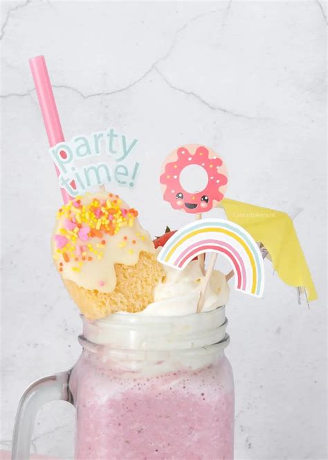 Freakshake Zelf Maken Dat Kan Met Dit Recept Voor Een Aardbeien