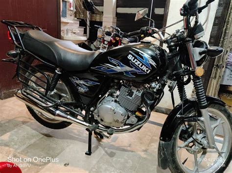 Suzuki Gs Se Standard