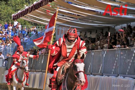 Si Corre Il Palio Si Corre Il Palio Asti Torna A Rivivere La Sua