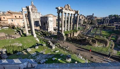 Natale Di Roma La Citt Eterna Spegne Candeline Tra Celebrazioni