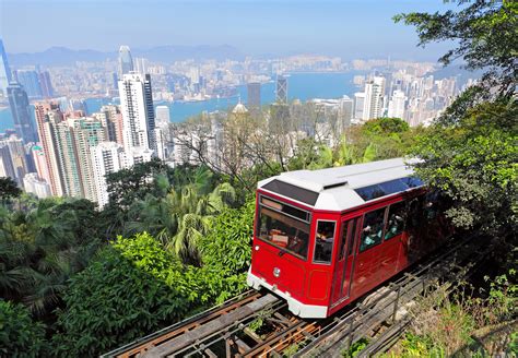 peak tram attractions  central hong kong