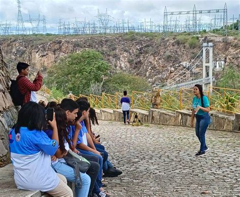 Projeto Paulo Afonso Minha Raiz Contempla Alunos Da Escola Raimundo