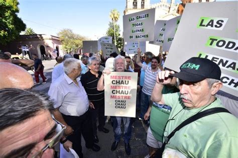 Al Ritmo De Mestre Ciao El Suoem Despide Al Intendente Saliente