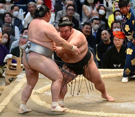 【春場所】貴景勝が〝綱取り消滅危機〟を回避 負ければ優勝確率0％の玉鷲戦で快勝 ライブドアニュース