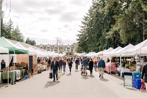 Qualicum Beach Farmers Market The Bc Farmers Market Trail