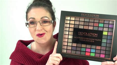 Makeup Revolution Christmas Ts Review Ultimate Eyeshadow Collection 2018 144 Shadow Palette