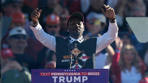 Ex Nfl Star Antonio Brown Wearing Maga Gear Throws Trump Vance