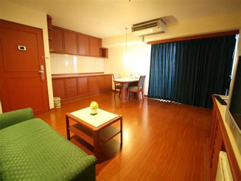 Baiyoke Suite Hotel in Bangkok - Room Deals, Photos & Reviews