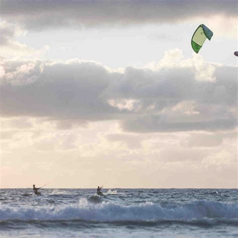 Kitesurf Dakhla Quelle est la Meilleure Saison pour le Kitesurf à