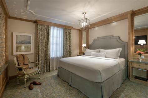 Luxury French Quarter New Orleans Hotel - Hotel Monteleone