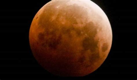 Cara Menyaksikan Fenomena Supermoon Agustus Tanpa Perlu Alat Bantu