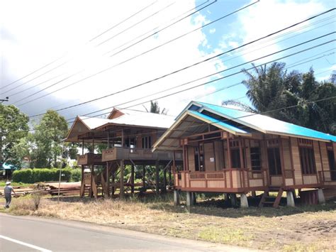 Rumah Adat Sulawesi Utara Walawengko Dan Silidan Yang Khas