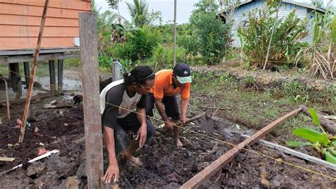 Hari Pertama Pembuatan Mushola Pemasangan Tunggul Pondasi Youtube