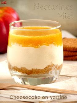 Cheese Cake Sans Cuisson En Verrine Au Miel Coulis De Nectarines