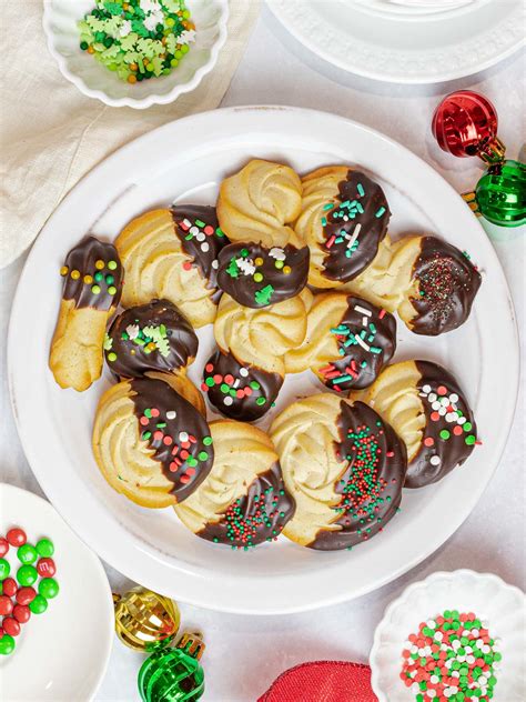 Easy Christmas Butter Cookies Ready In 20 Minutes Drive Me Hungry