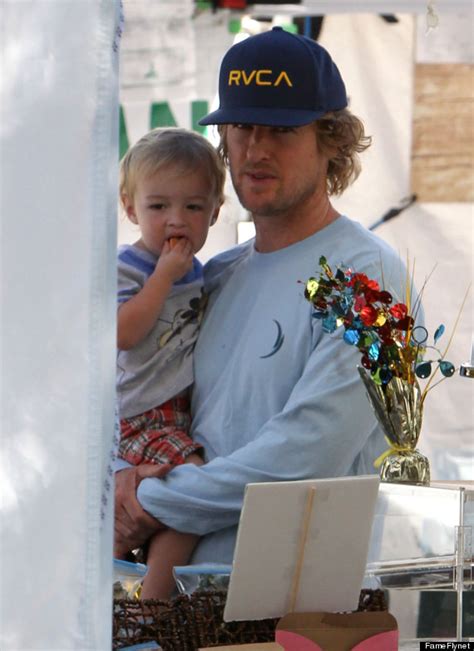 Robert Ford Wilson Photo: Owen Wilson And His Son Head To The Farmer's Market (PHOTOS ...