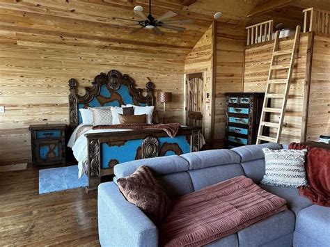 Best Treehouse Cabins With Hot Tub In Arkansas Top Treehouses