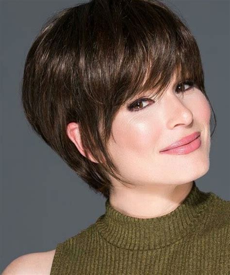 cortes de pelo corto en capas  flequillo tendencias
