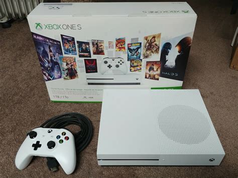 Microsoft Xbox One S 1TB White Starter Bundle with 4k Ultra Blu-Ray ...