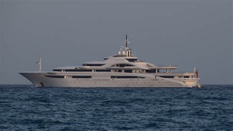 This Is the Largest Yacht in the World - 24/7 Tempo