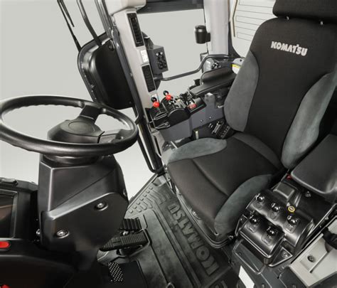 Komatsu motor grader aims to improve operator comfort