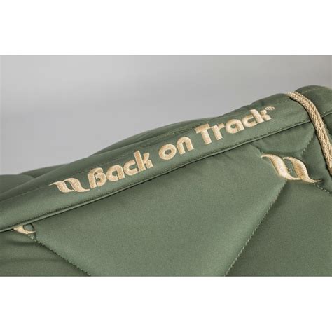 Tapis De Selle Pour Cheval Back On Track Night Collection Tapis De