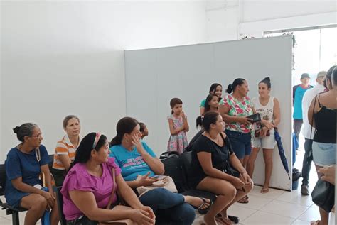 Prefeitura de Jaru realiza entrega de cestas básicas para famílias