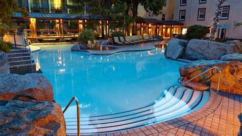 Harrison Hot Springs Resort And Spa From 132 Harrison Hot Springs Hotel Deals And Reviews Kayak