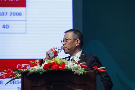 Chinas Richest Person Has A New Headache Chinese Social Media Users