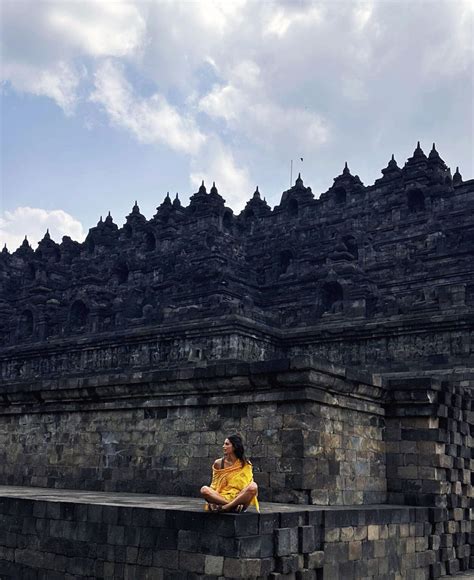 Begoña Vargas Nude Photos Scenes and LEAKED Porn Scandal Planet