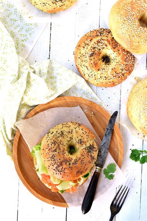 Recette de bagels à la truite fumée fromage frais coriandre