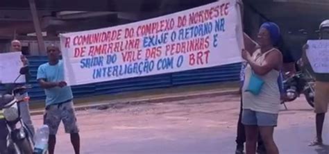 Moradores do Nordeste de Amaralina realizam manifestação pedindo