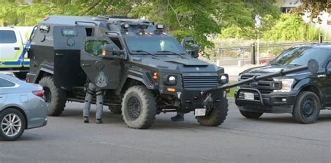 Hamilton Police Plan To Spend 530K On New Armoured Rescue Vehicle In