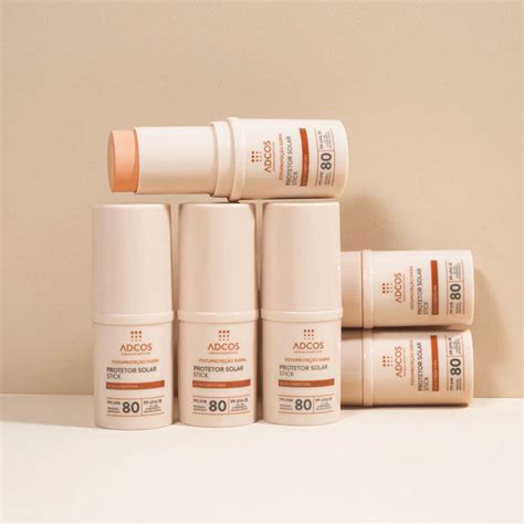 Protetor Solar Stick Tonalizante FPS 80 17g Nude Adcos SmartClub