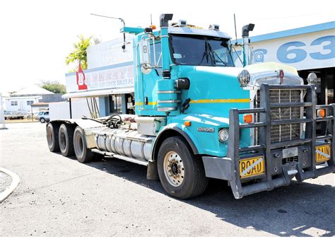 2018 KENWORTH T659 Tri Drive For Sale