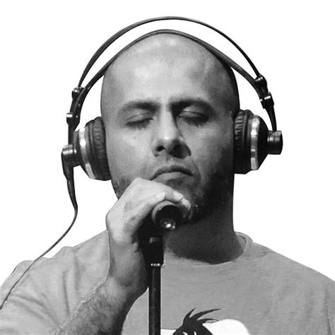 Vishal Dadlani Songs Download - Free Online Songs @JioSaavn