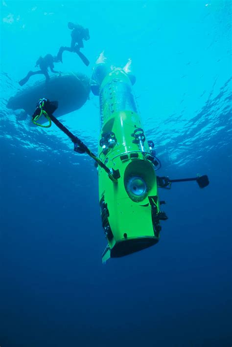 The Deepsea Challenger Submarine | Best Inventions of the Year 2012 ...