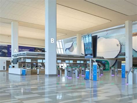 See Inside LaGuardia Airport's Brand New Terminal B - Secretnyc