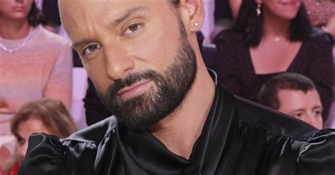 Hugo Manos Change De T Te Nouvelle Coupe Styl E Pour Le Compagnon