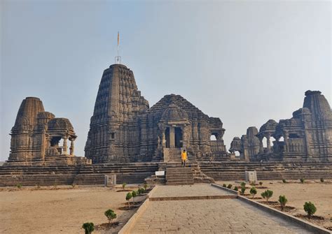 Gondeshwar Temple Guide Hindfiri