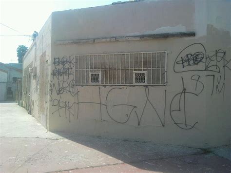 Crip Gangs Graffiti Watts Baby Loc Crip HD Wallpaper Pxfuel