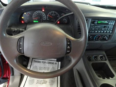 2000 Ford expedition interior dimensions