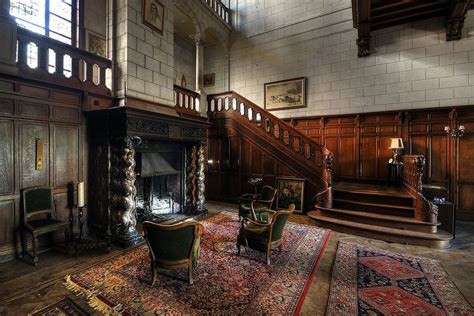 Urbex Town Mansion This Beautiful Villa Was Built In 1912 Flickr