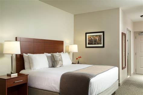 Hotel Anthracite: A Carbondale, PA, Hotel & Dining Experience